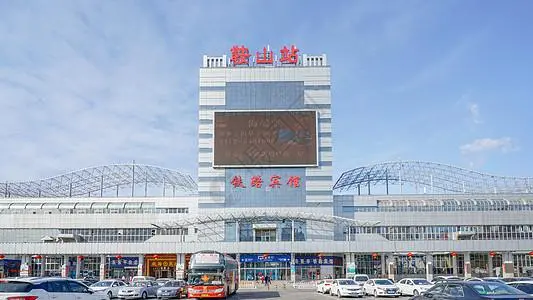 自贡到鞍山物流公司-全面仓储，全方位支持自贡至鞍山专线